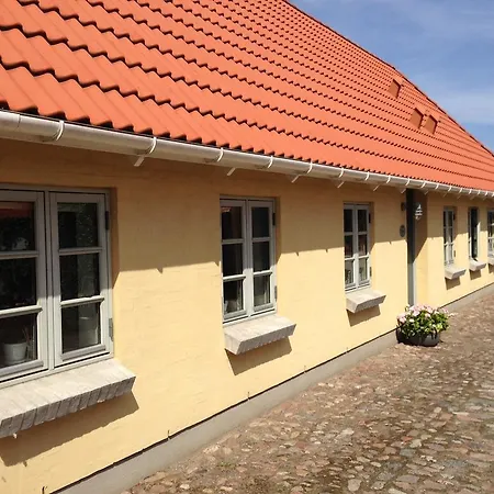 Birkende Langeskov