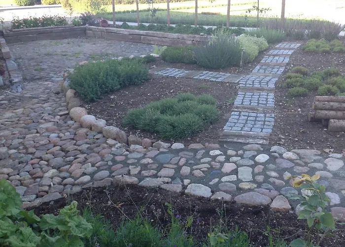 比尔肯德住宿加早餐酒店 2*