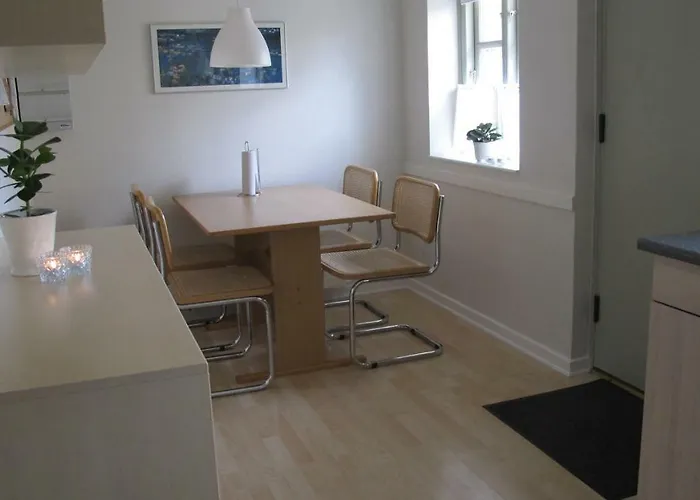 Bed & Breakfast Birkende 2*